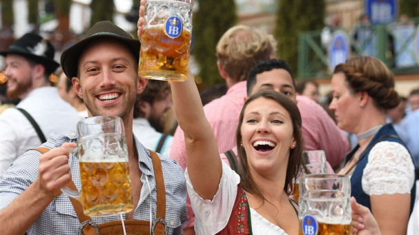 Dierensoos/oktoberfest